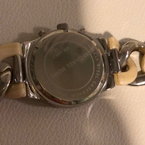Michael Kors Silver ivory Twist Bracelet Watch - Picture 6 of 6